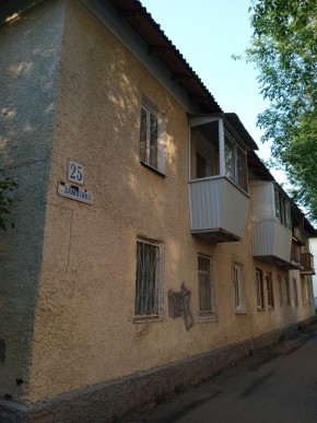 пер. Замятина,25 в Судаке - sudak.yutvil.ru пер. Замятина,25 в Судаке - sudak.yutvil.ru